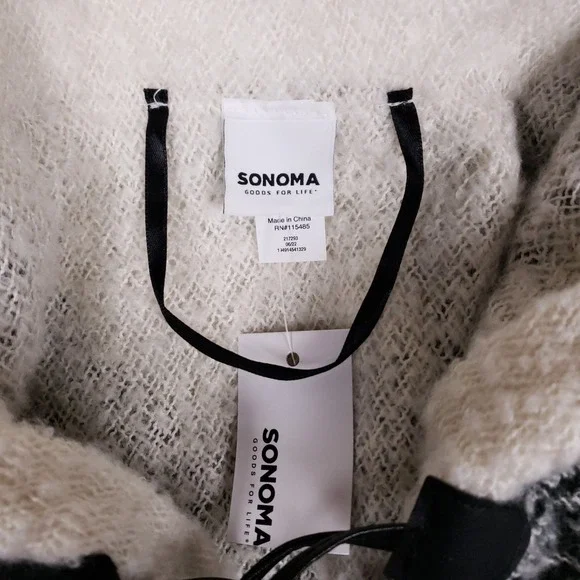 Sonoma Poncho Hooded Plaid Toggle One Size Cream Black Fall Cozy Cottagecore - Picture 4 of 10